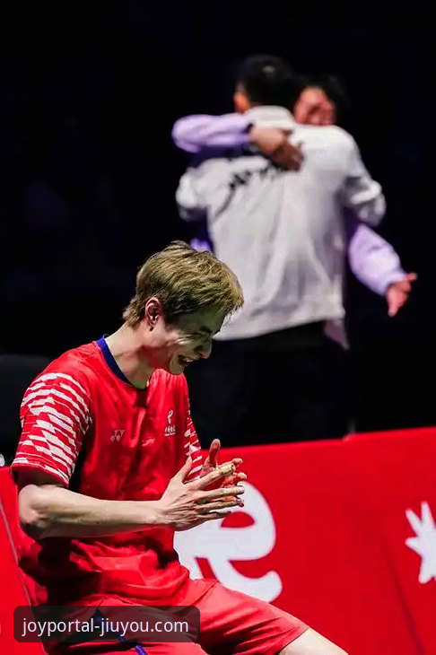 揭秘国羽男单八年冠军荒背后的破局者：石宇奇亚锦赛登顶之路